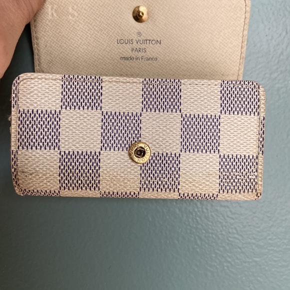 Louis Vuitton Damier Azur Key Holder - Picture 11 of 14